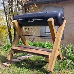 Hébergement de vacances Maison Au Calme Avec Jardin Et Parking Prive, Rouairoux